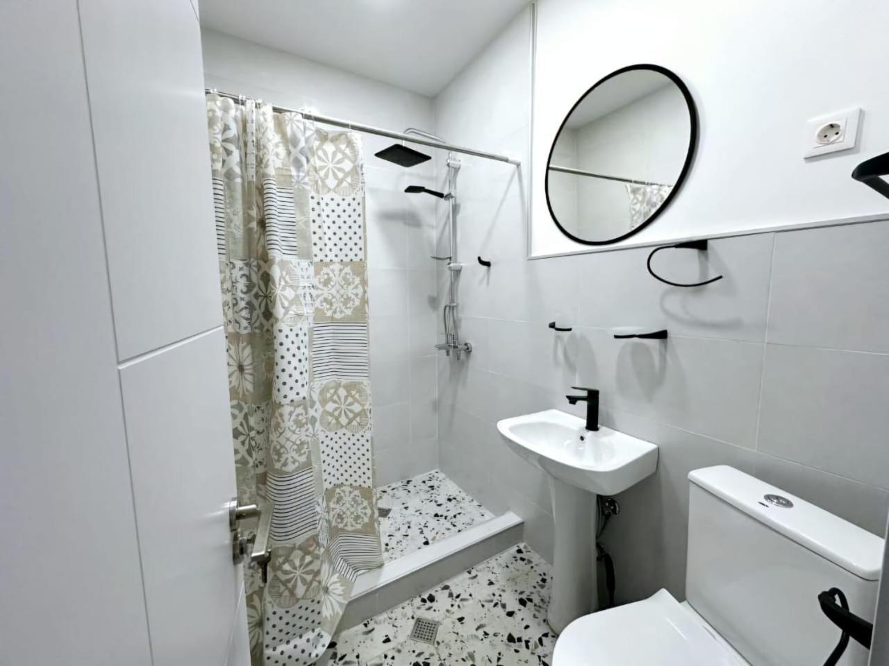 Hotel Home Tbilisi Exterior photo